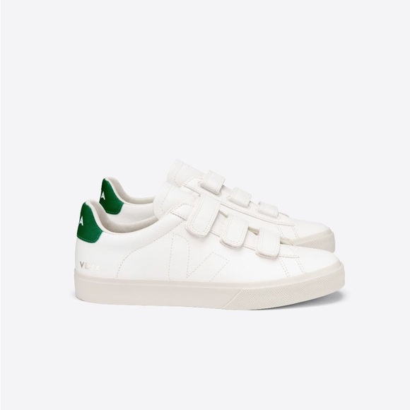 Veja Recife Chromefree Leather Velcro sneakers Extra-White Emeraude size 8 - Picture 1 of 11